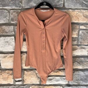 NWOT✨ASTR the Label Revolve Ribbed Bodysuit Sz S